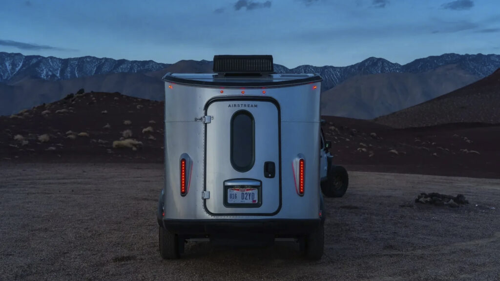 travel trailer under 3000 lbs