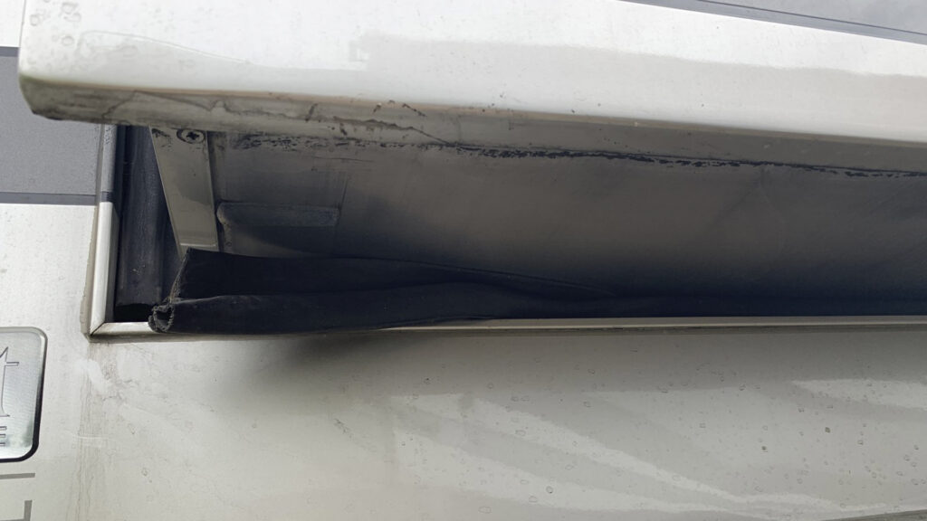how to replace rv slide out seals