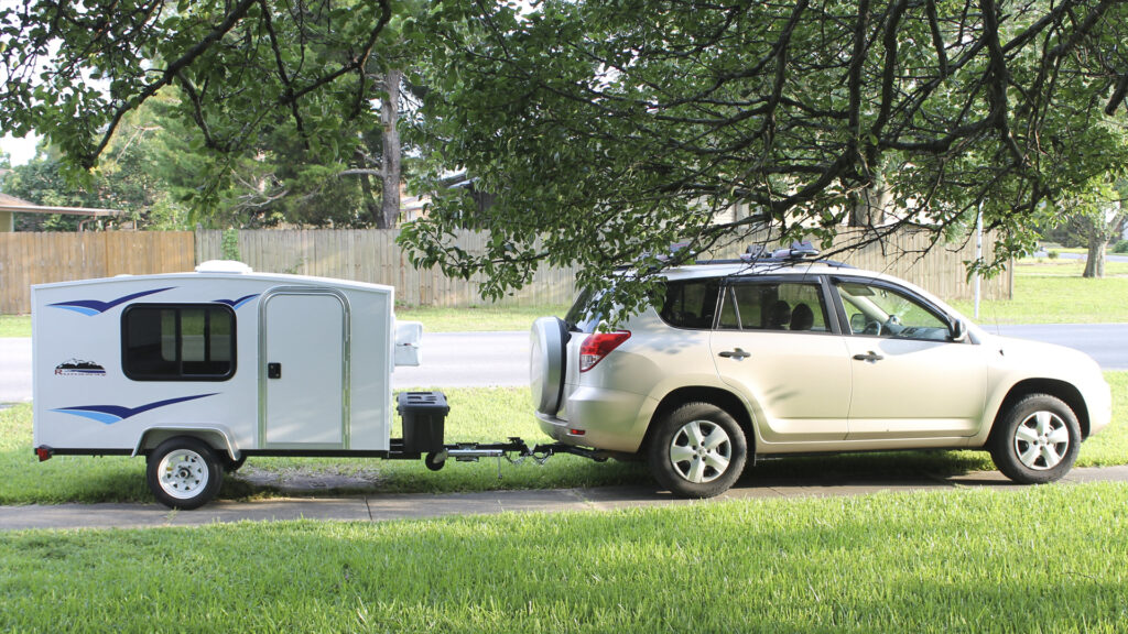 how heavy is a travel trailer